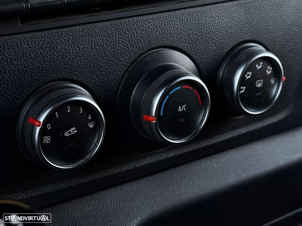 Renault 2.3 dci l2h2 3.5t ss - 23