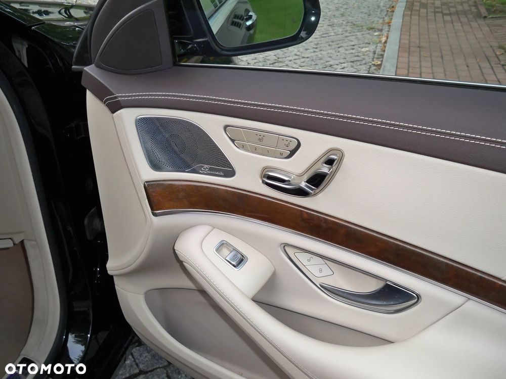Mercedes-Benz Klasa S 500 4-Matic L 7G-TRONIC - 27