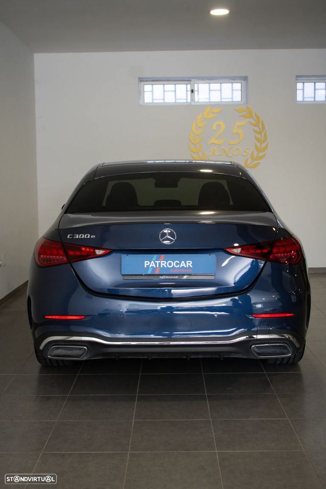 Mercedes-Benz C 300 e T 9G-TRONIC AMG Line - 44