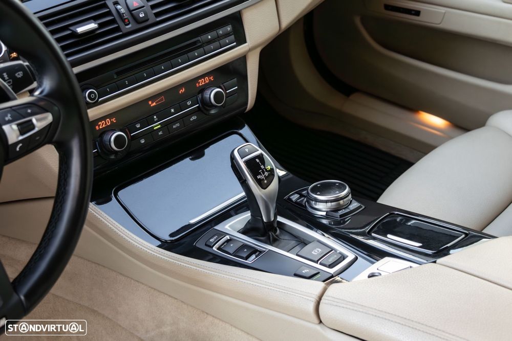 BMW 525 d Line Luxury Auto - 21
