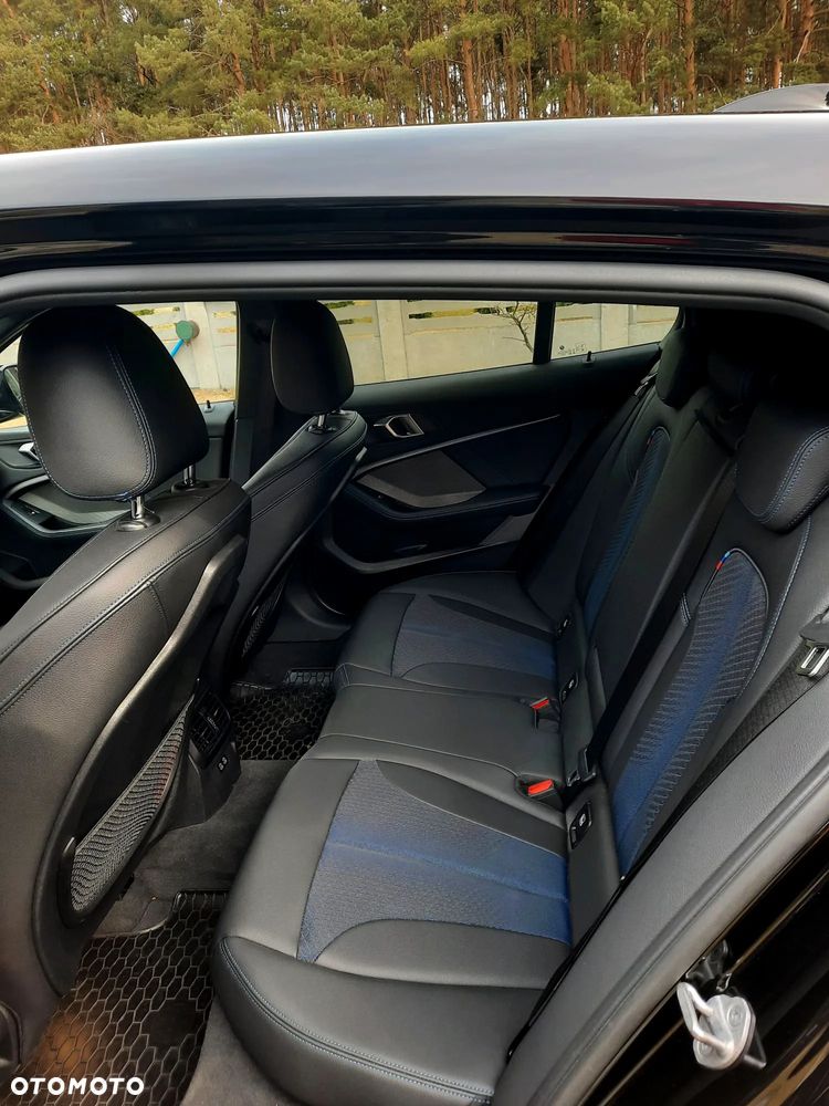 BMW Seria 1 120d M Sport Shadow - 9