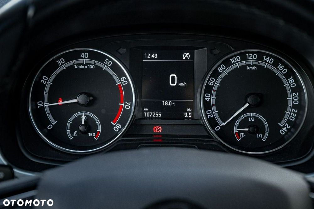 Skoda Fabia 1.0 TSI Ambition - 36