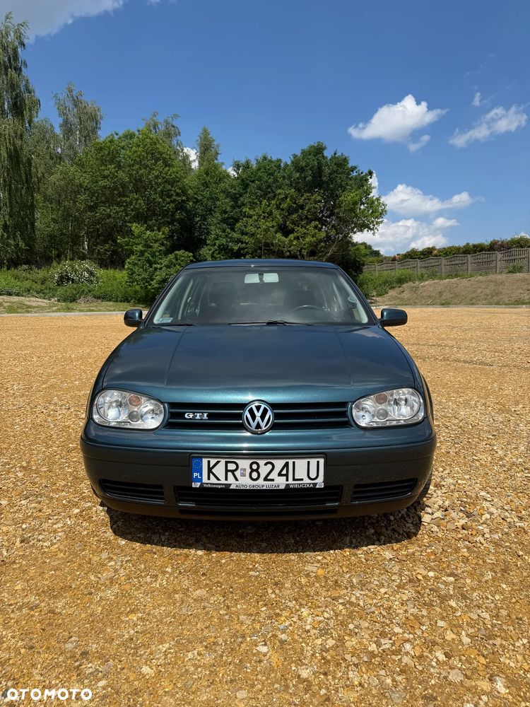 Volkswagen Golf 1.8 20V Turbo GTI - 1