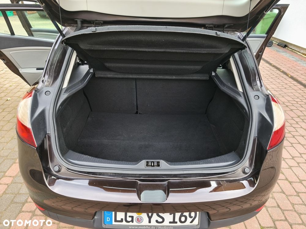 Renault Megane 1.6 16V 100 TomTom Edition - 29