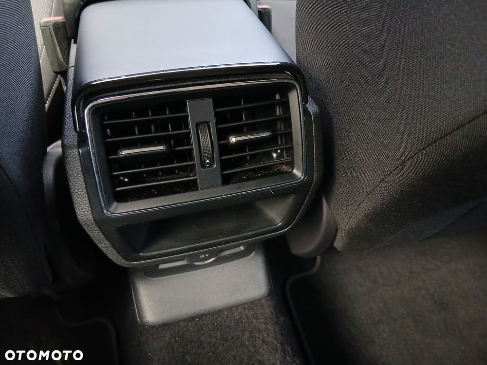 Skoda Karoq 1.5 TSI DSG Ambition - 29