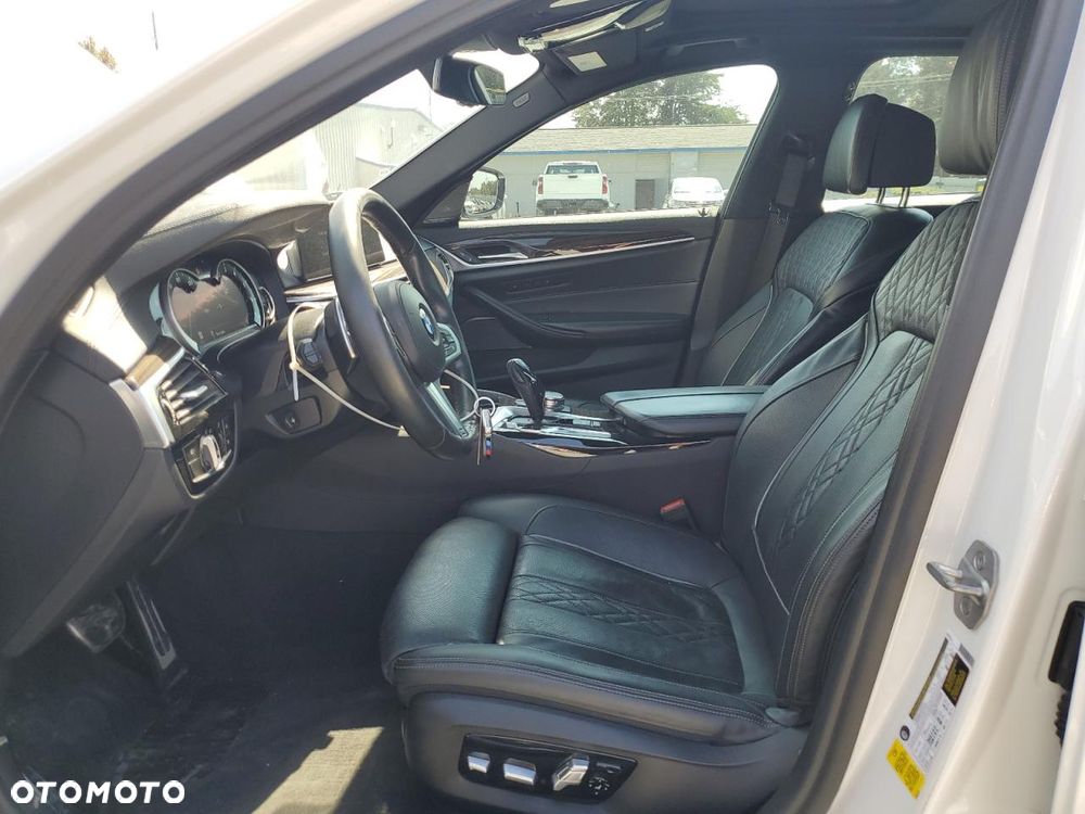 BMW Seria 5 540i Sport Line - 7