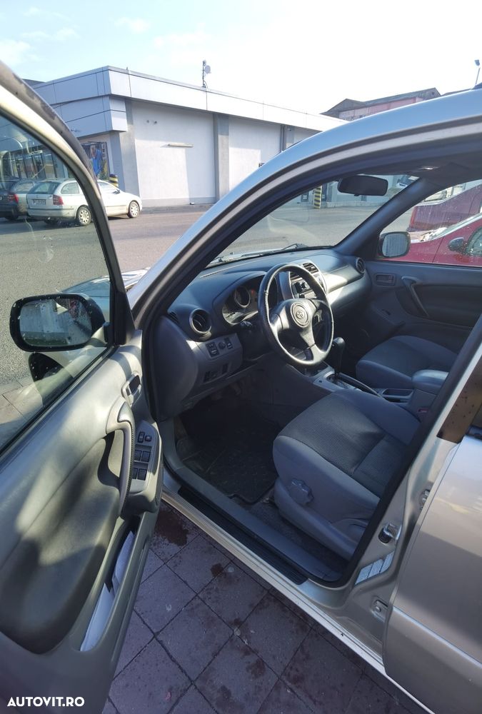 Toyota RAV4 2.0 Aut Sol - 7