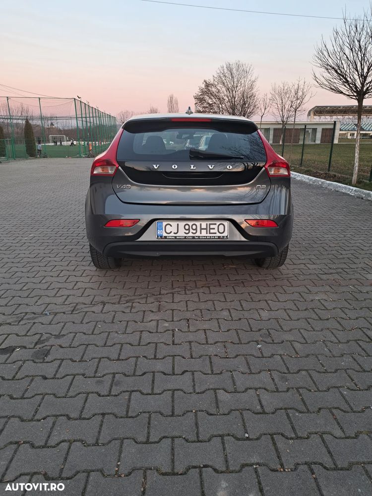 Volvo V40 D2 Kinetic - 7