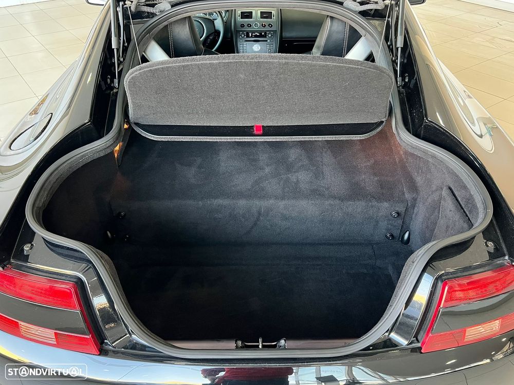 Aston Martin Vantage Coupe V8 Sportshift - 9