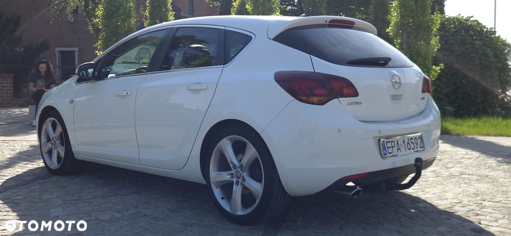 Opel Astra 2.0 CDTI Sport - 2