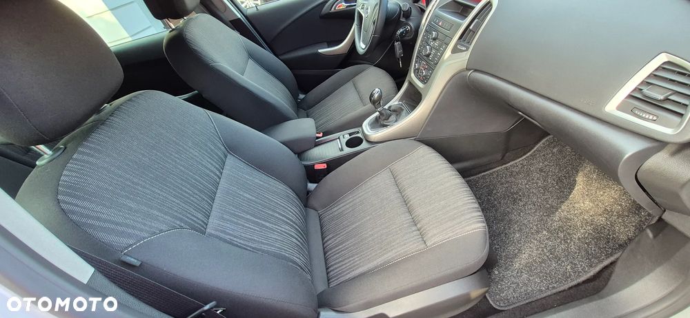 Opel Astra 1.4 ecoFLEX Cosmo - 15