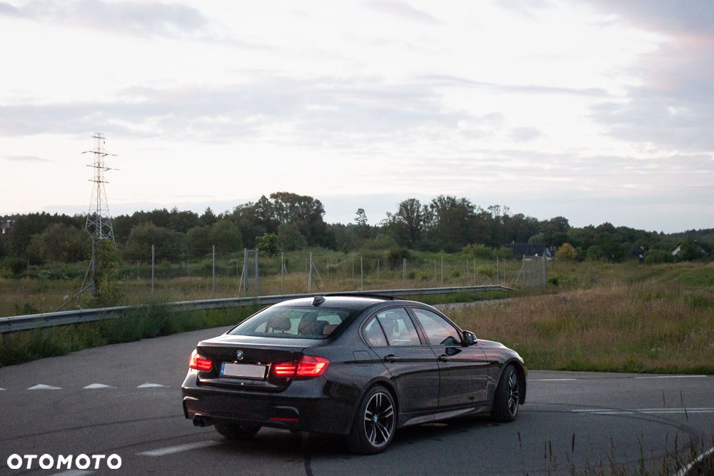 BMW Seria 3 328i xDrive - 3