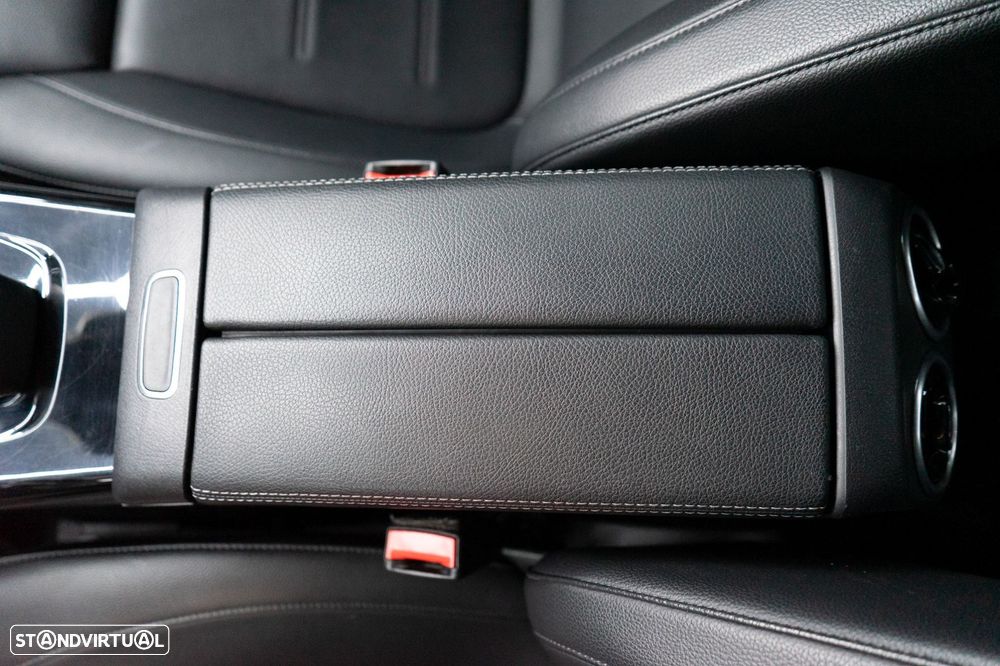 Mercedes-Benz CLA 180 d 7G-DCT AMG Line - 32