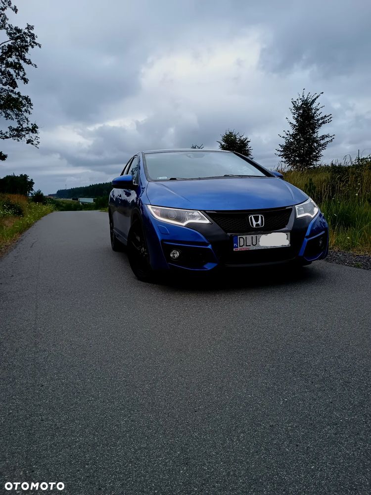 Honda Civic 1.8 Comfort (Honda Connect+) - 3