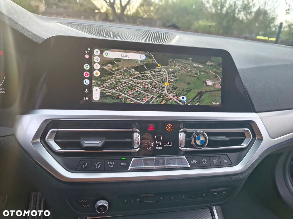 BMW Seria 3 320d xDrive M Sport Shadow - 37