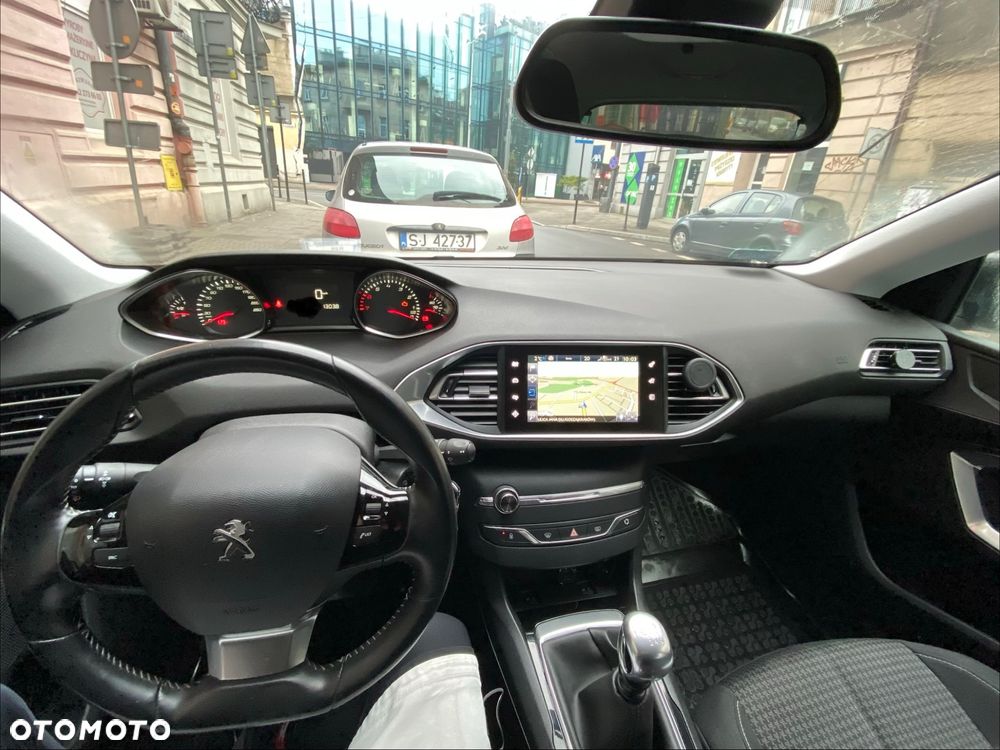 Peugeot 308 1.2 PureTech Style S&S - 8