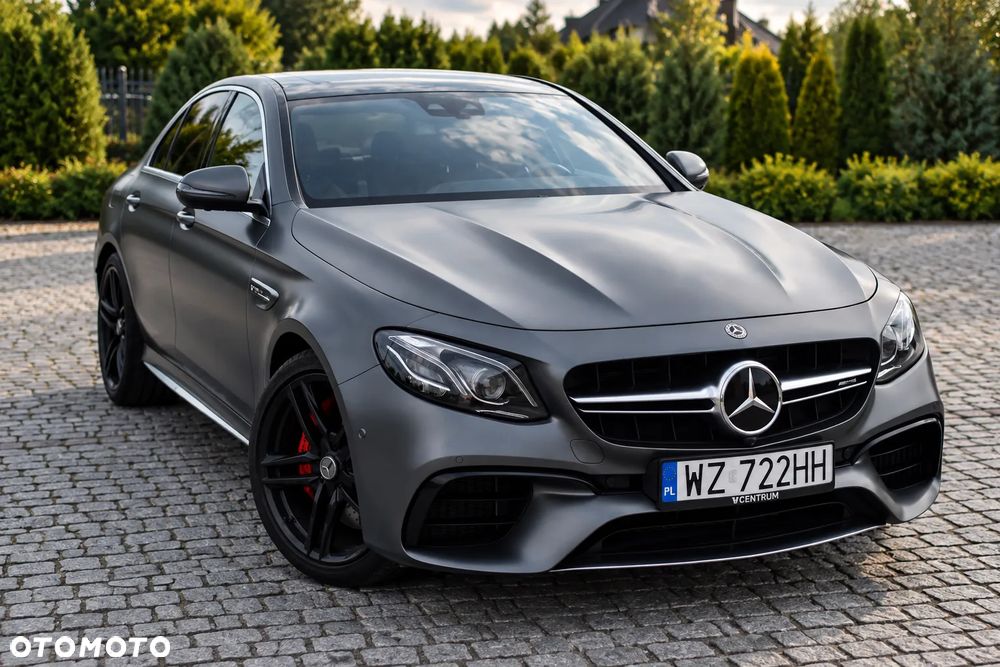 Mercedes-Benz Klasa E - 2