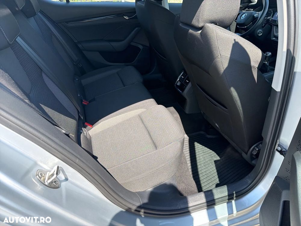 Skoda Octavia 1.5 TSI Ambition - 14