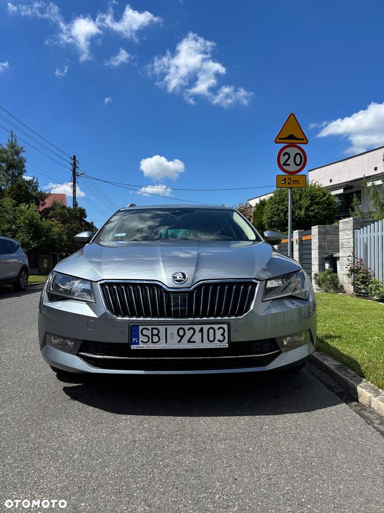 Skoda Superb 2.0 TDI 4x4 L&K DSG - 1