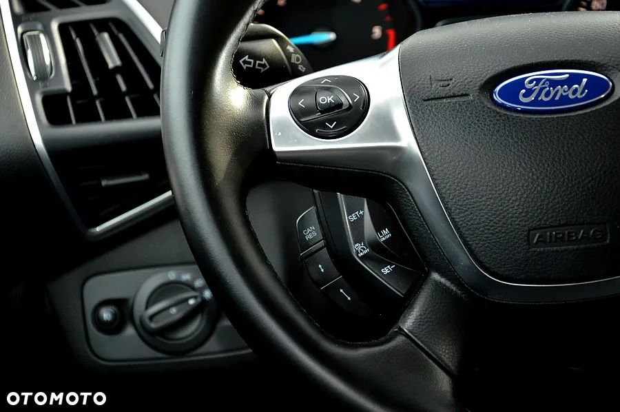 Ford Kuga 2.0 TDCi Individual MPS6 - 24