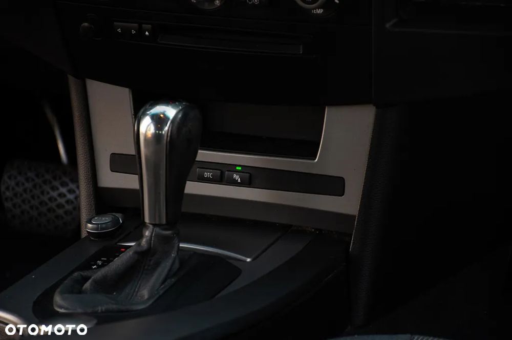 BMW Seria 5 - 25
