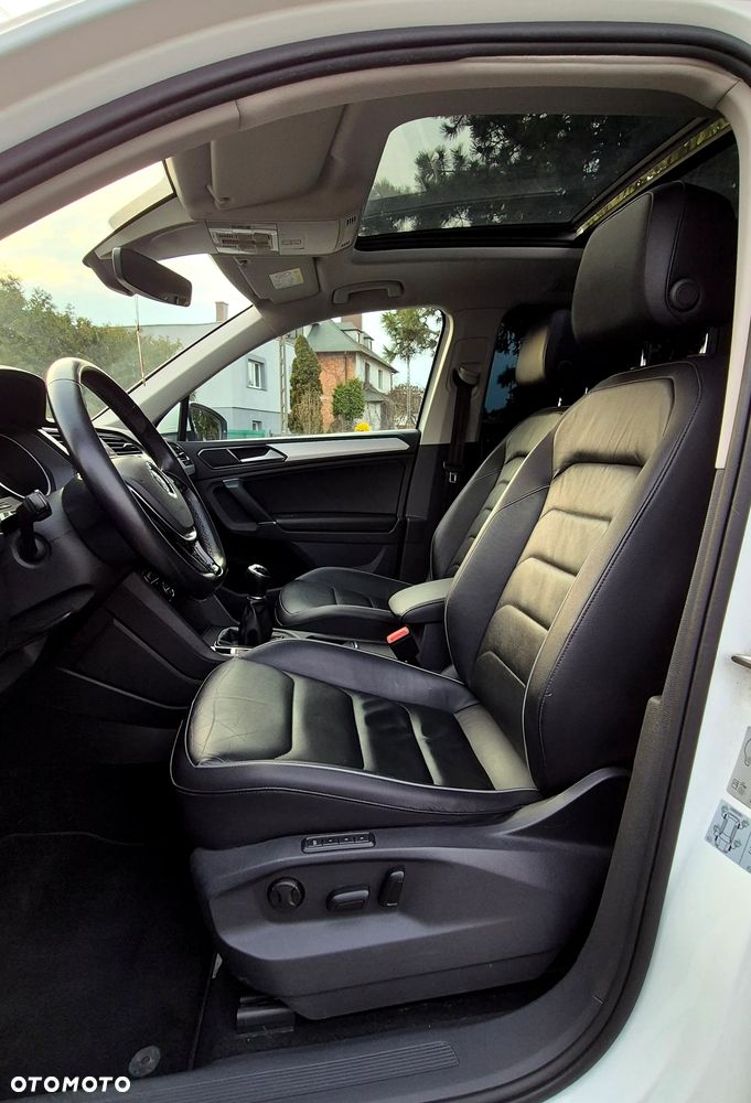 Volkswagen Tiguan - 9