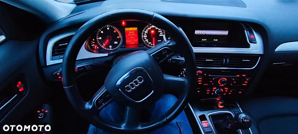 Audi A4 Avant 2.0 TDI - 2