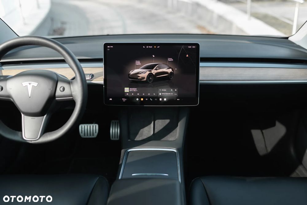 Tesla Model 3 Performance AWD - 15