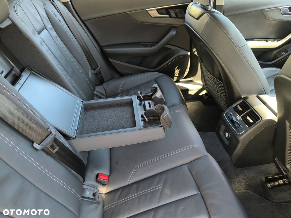 Audi A4 Limousine 40 TFSI S tronic - 23