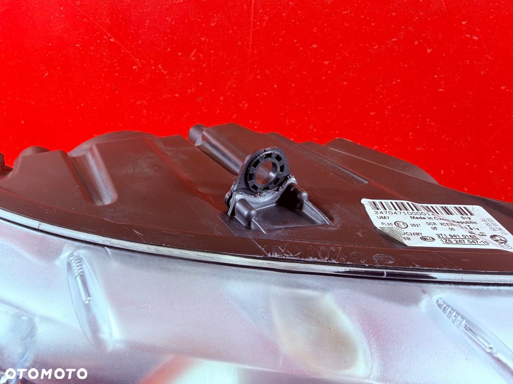 LAMPA PRAWA SKODA SUPERB II 2 3T1 BI XENON SKRĘTNA EU 3T1941016 - 3