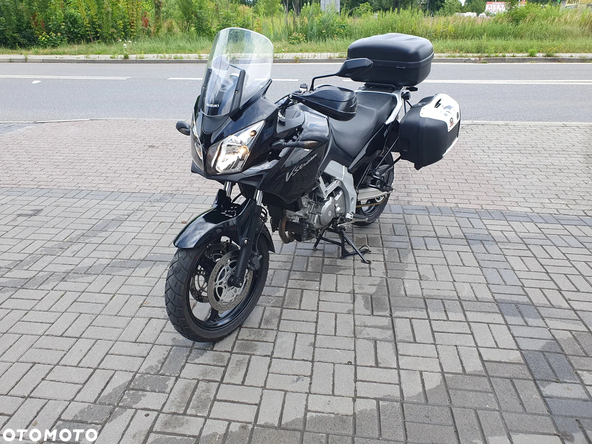 Suzuki V-STROM - 3