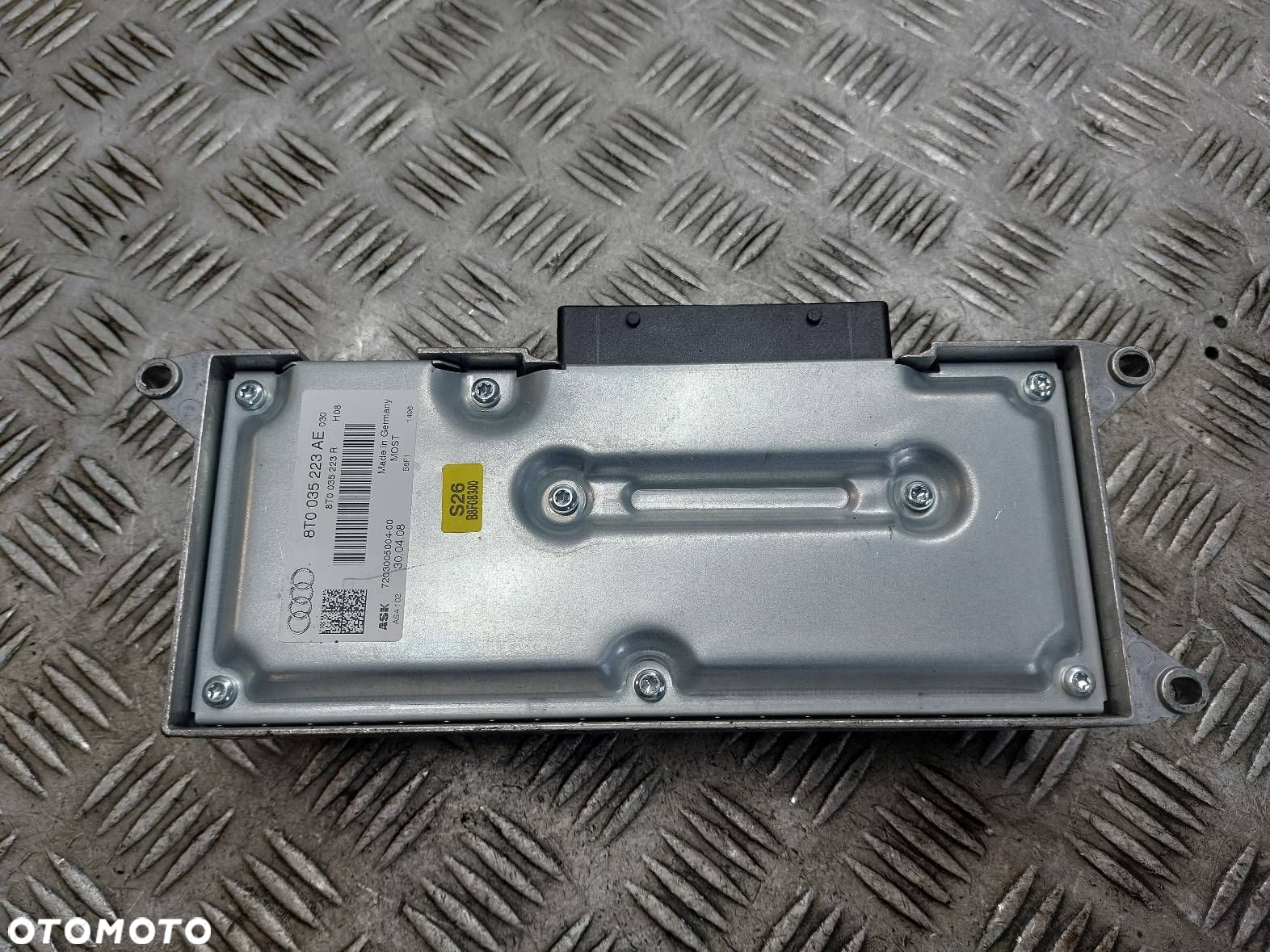 WZMACNIACZ AUDIO AUDI A5 8T 8T0035223AE - 2