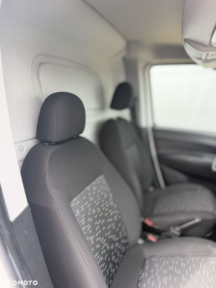 Opel Combo - 16