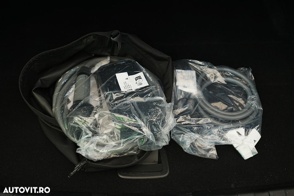 BMW Seria 3 320e AT PHEV - 27