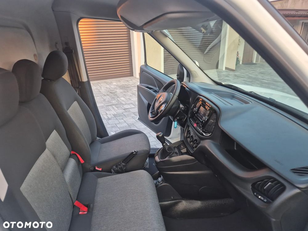Fiat Doblo - 10