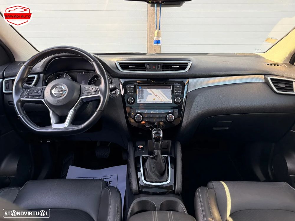 Nissan Qashqai 1.6 dCi N-Connecta Led Xtronic - 18