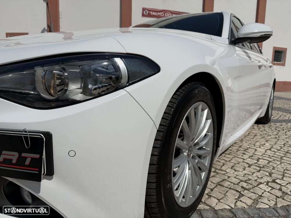 Alfa Romeo Giulia 2.2 D Super AT8 - 8