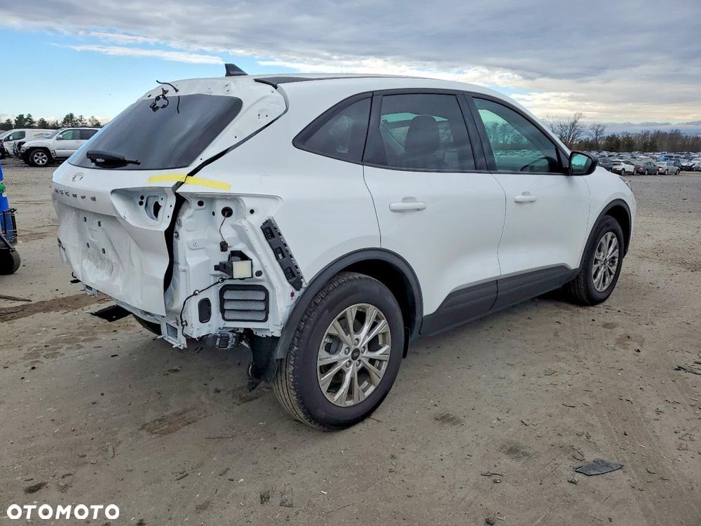 Ford Escape 1.5 EcoBoost AWD SE - 4