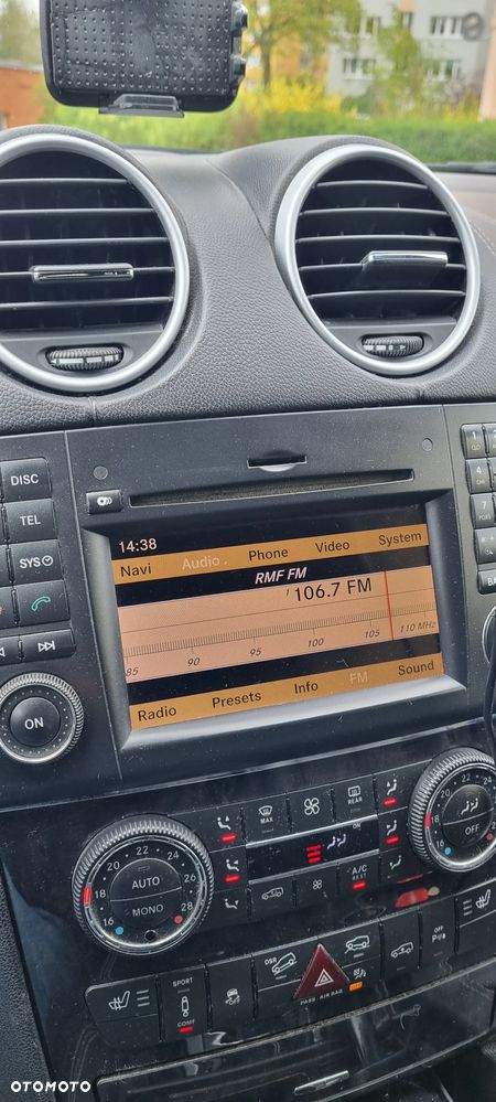 Mercedes-Benz GL 350 BlueTEC 4Matic 7G-TRONIC - 12