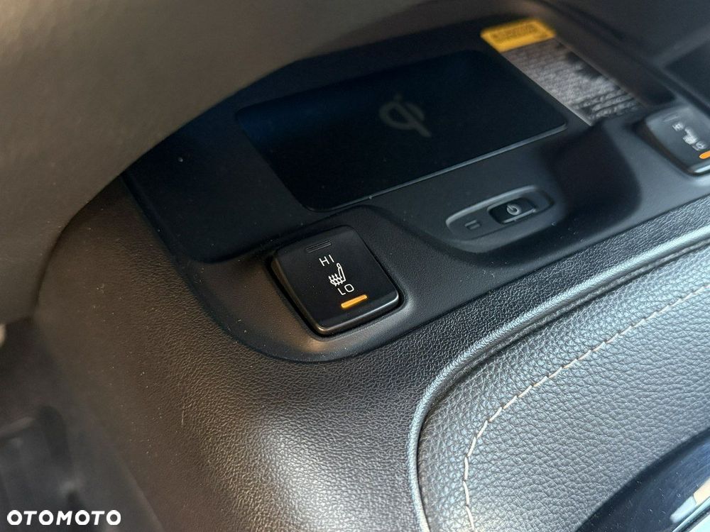 Toyota Corolla - 13