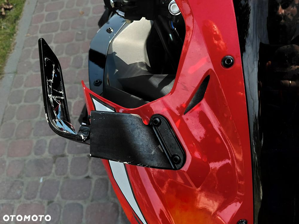 Kawasaki Ninja - 28