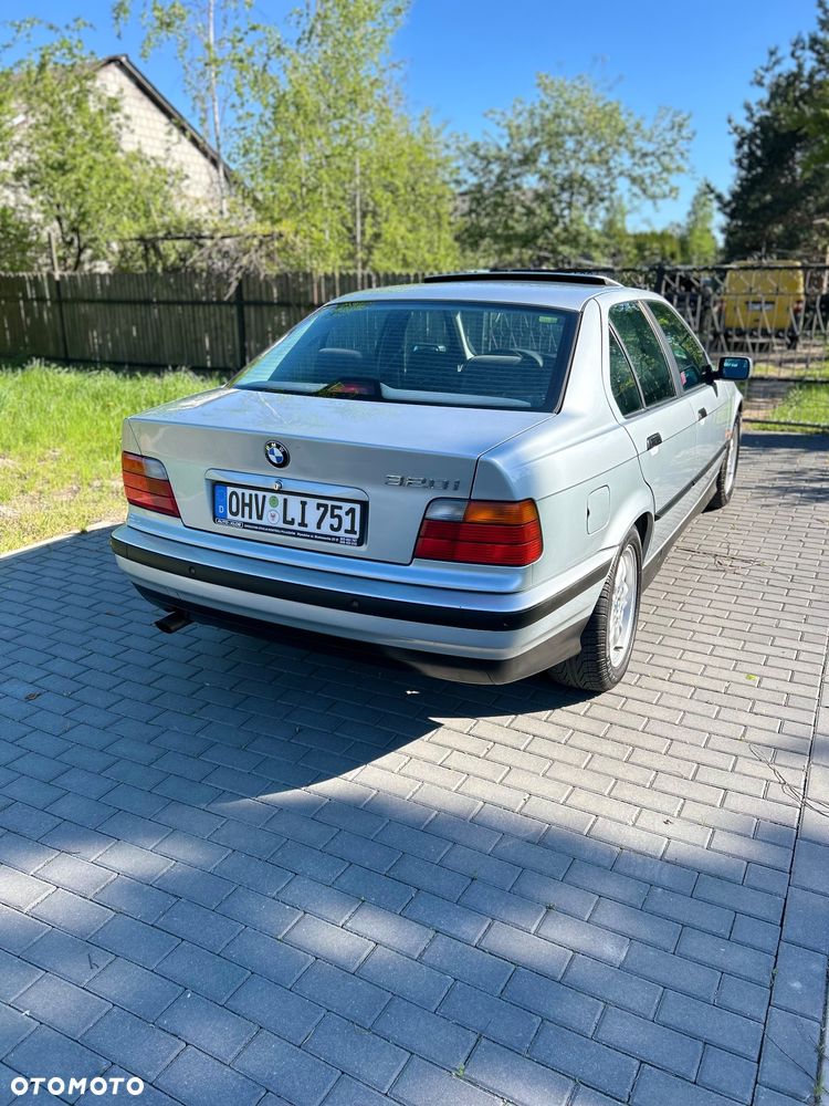 BMW Seria 3 - 10
