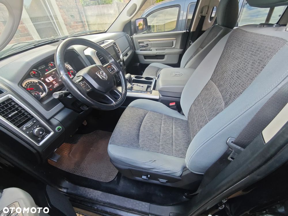 Dodge RAM 5.7 4x4 - 11