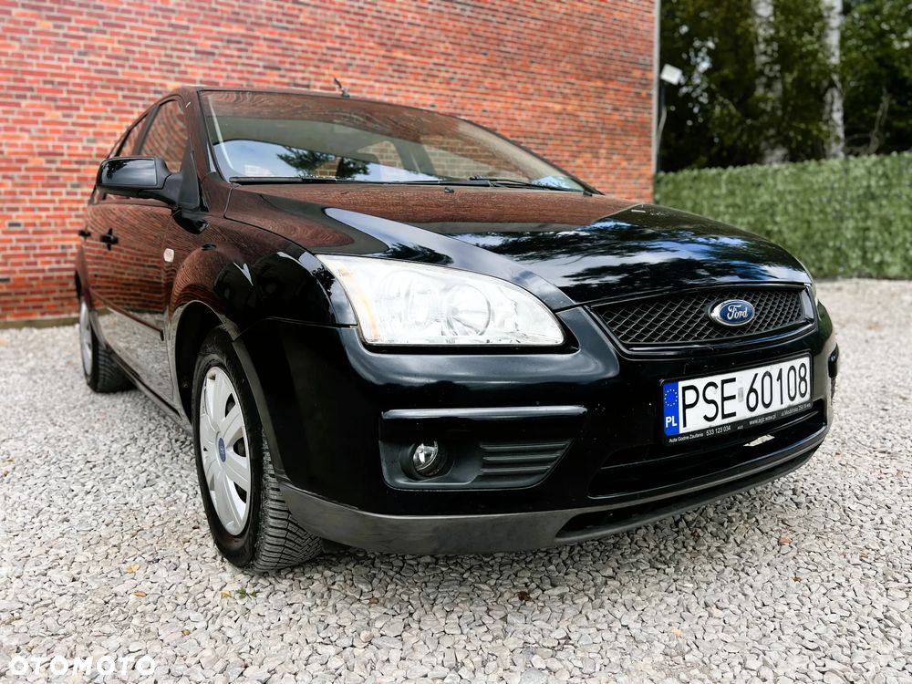Ford Focus - 37