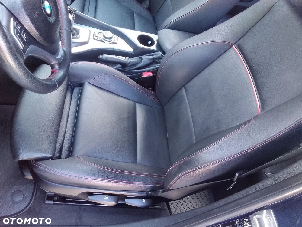BMW X1 xDrive20d Sport Line - 15