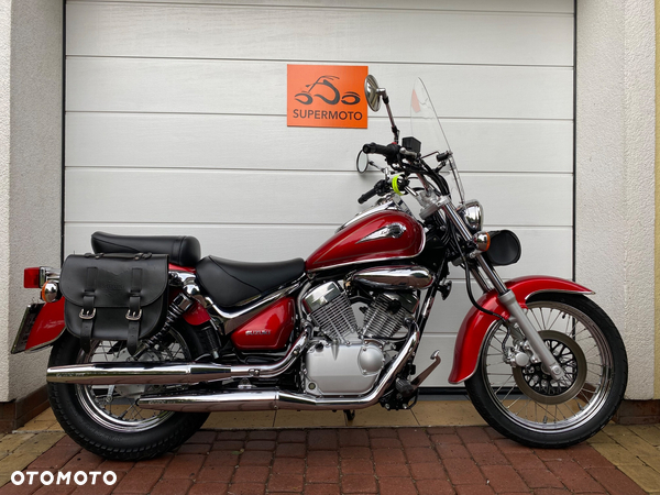 Suzuki Intruder