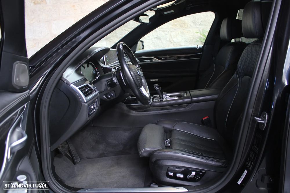 BMW 730 d xDrive Pack M - 9