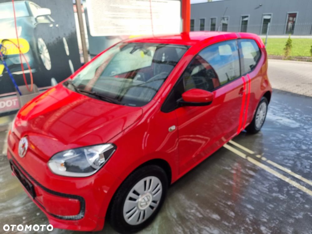 Volkswagen up! move - 5