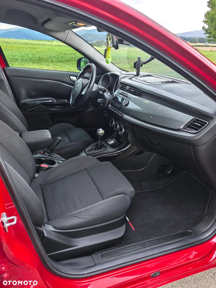 Alfa Romeo Giulietta 2.0 JTDM 16V Turismo - 9
