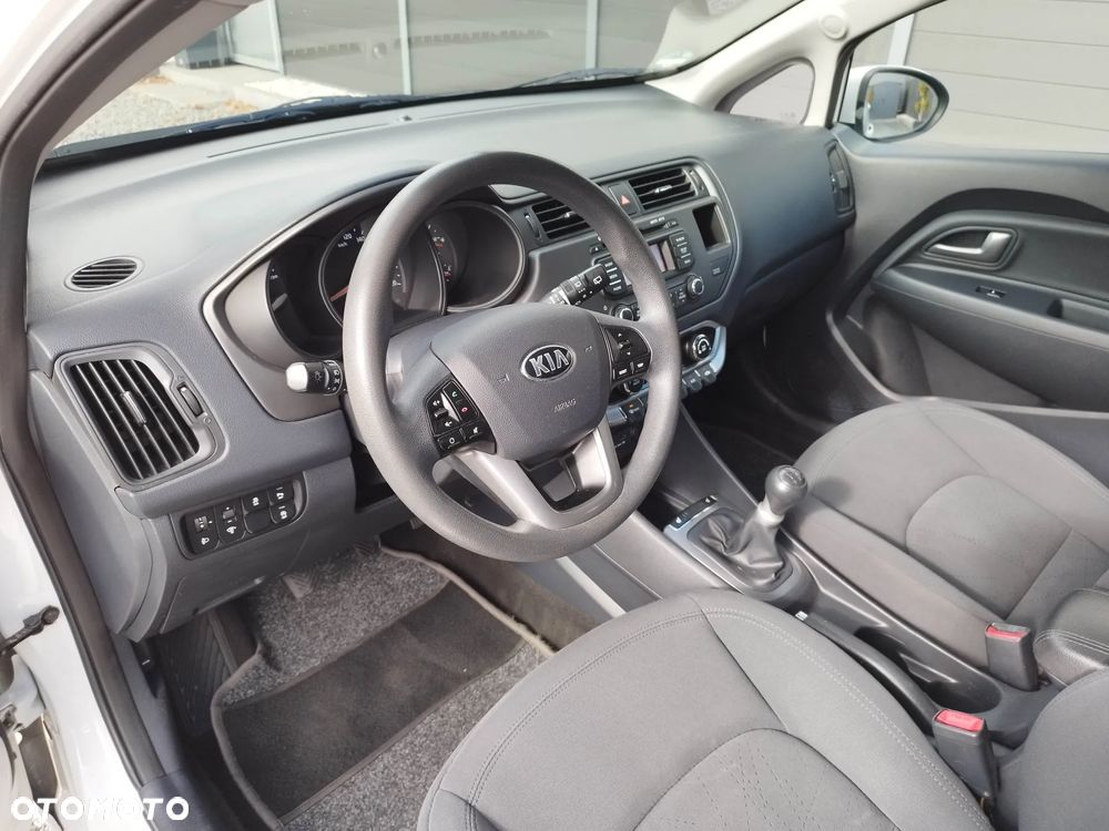 Kia Rio 1.2 Business Line - 19